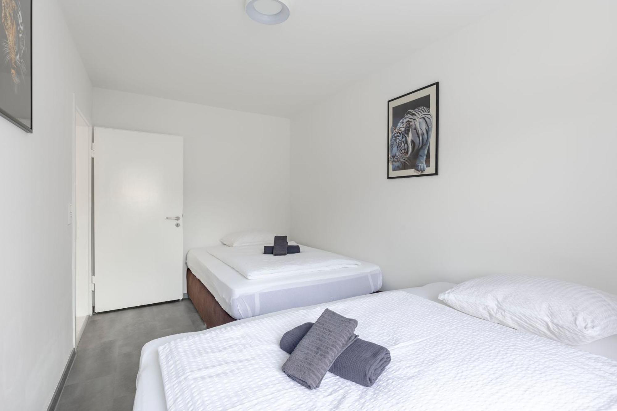 44 Apartments - Modern, Gemuetlich, Wlan, Balkon, Stellplatz Wuppertal Extérieur photo